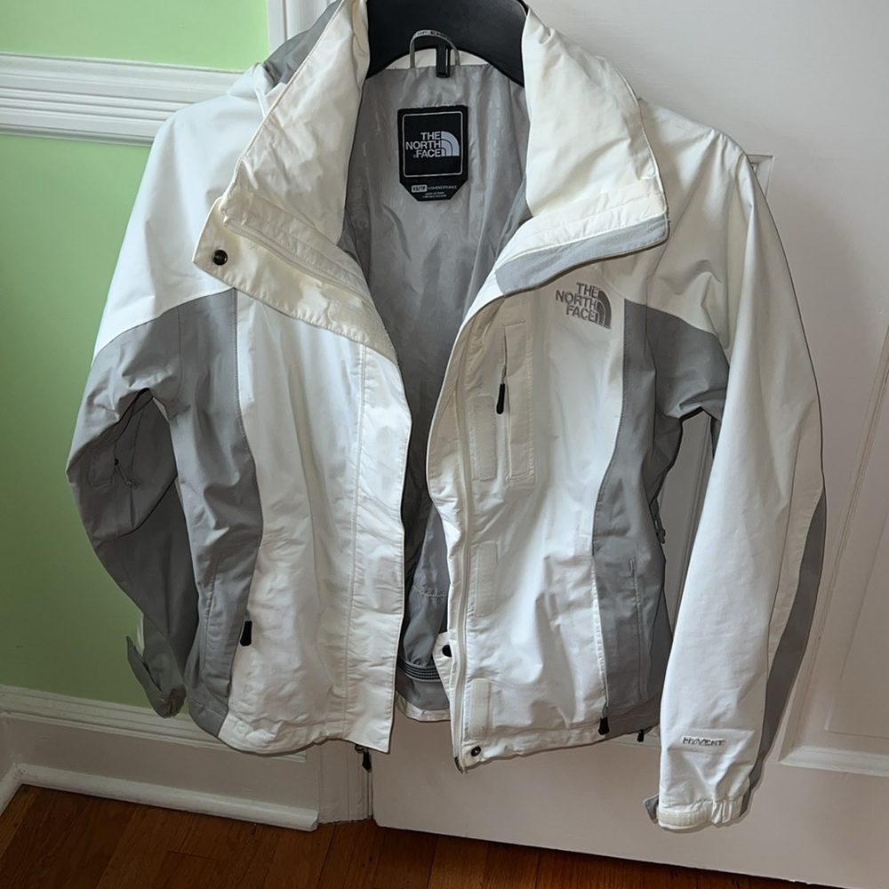 The North Face xs women’s hyvent white/grey Jacket double lined